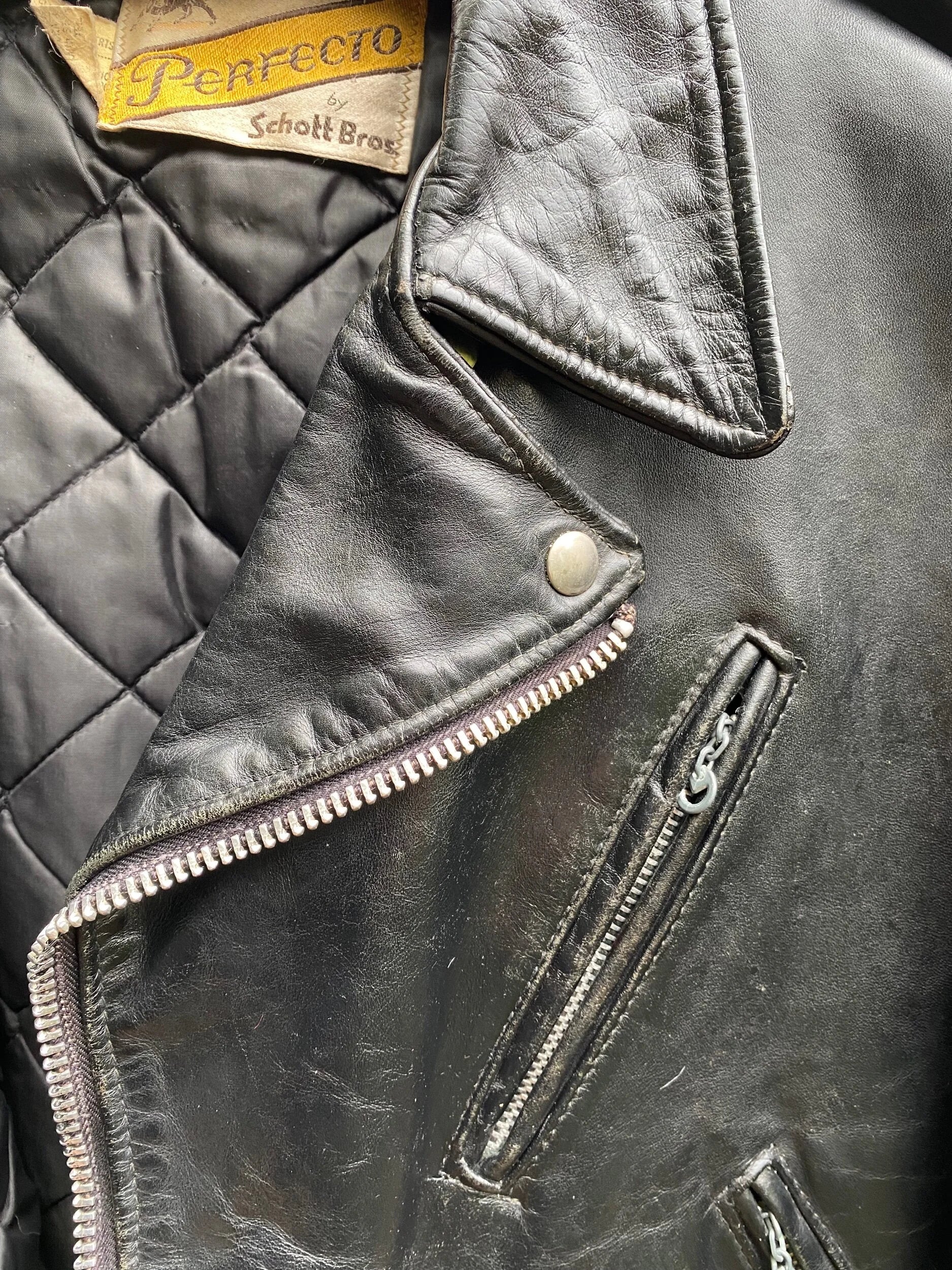 Vintage Schott Perfecto 618 Black Leather Motocycle Rider Jacket - Size 42