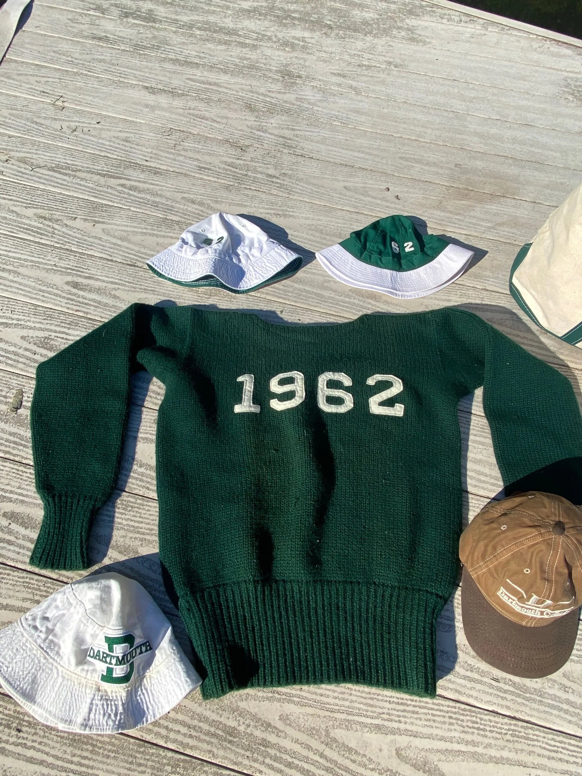 Vintage Dartmouth Green Take Ivy-Style Date Sweater 1962 - Size S/M