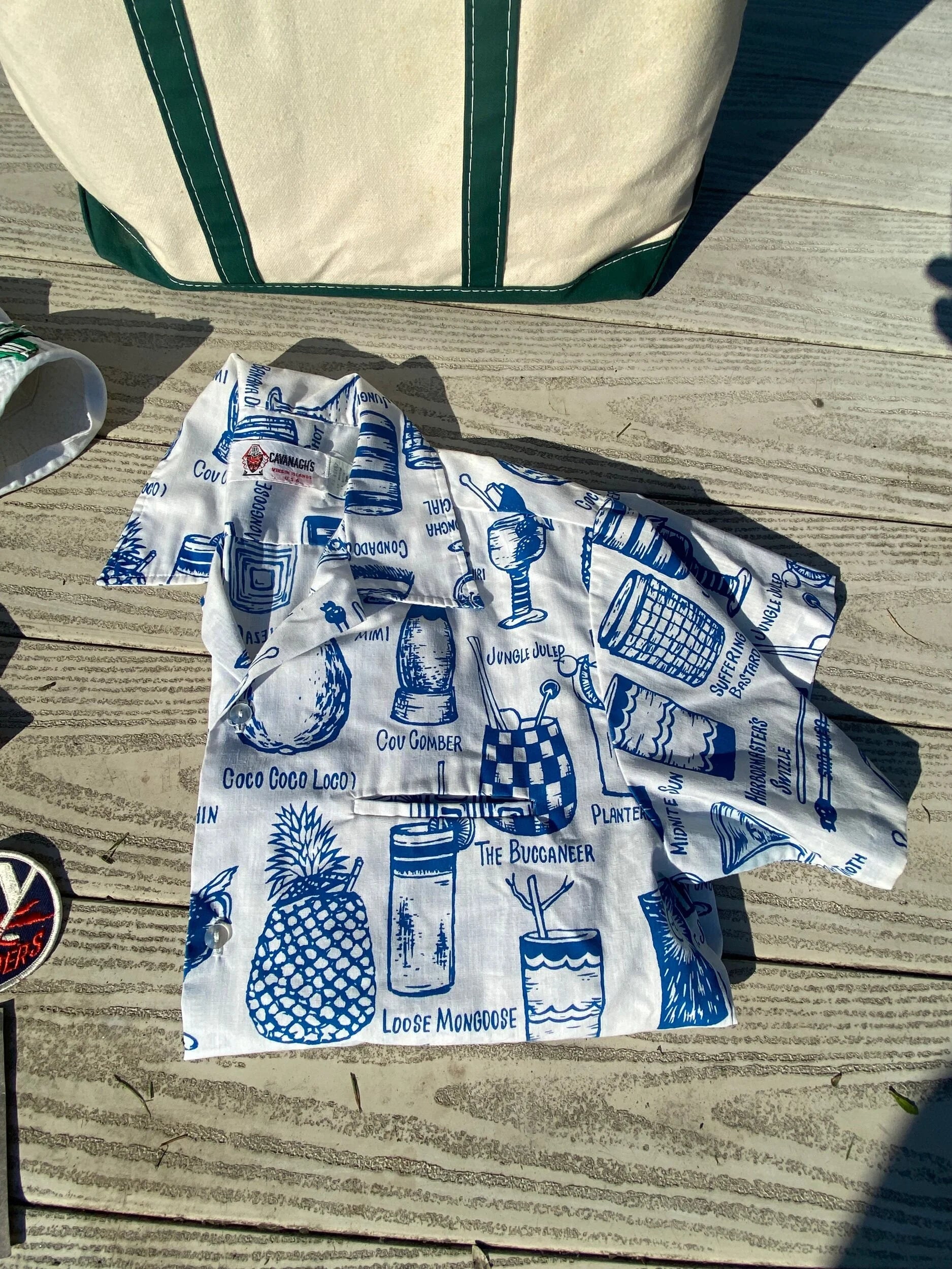 Vintage Illustrated Hawaiian Cocktail Camp Collar Shirt - Size M