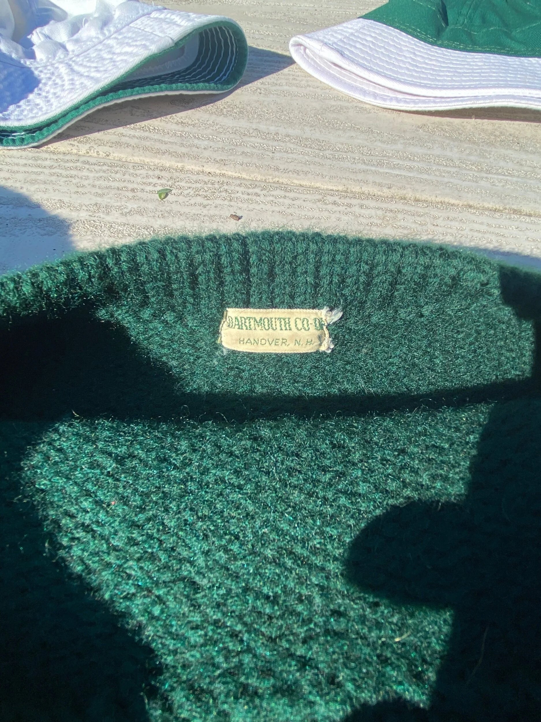 Vintage Dartmouth Green Take Ivy-Style Date Sweater 1962 - Size S/M