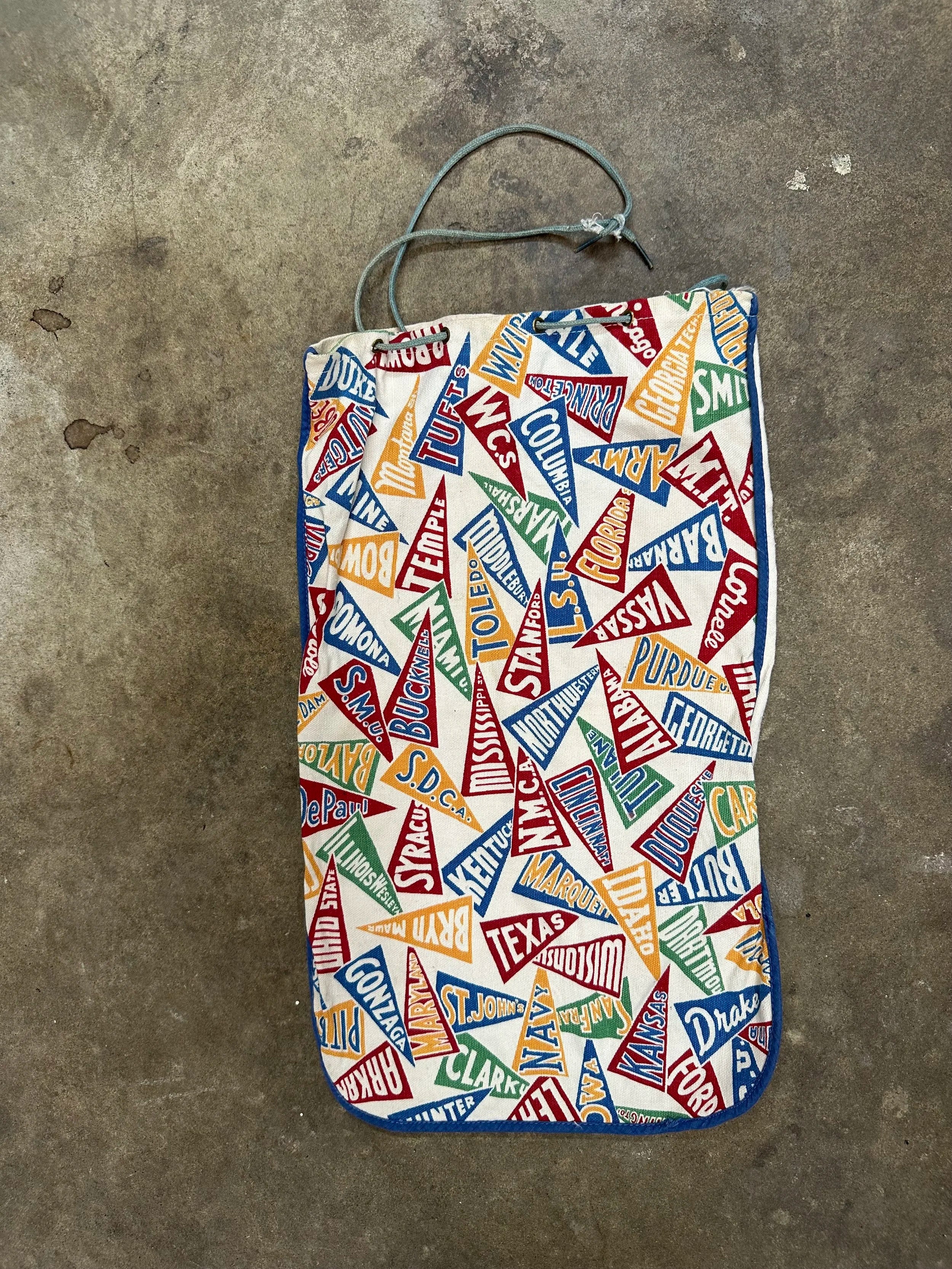 True Vintage Take Ivy University Pennant Drawstring Shoe bag