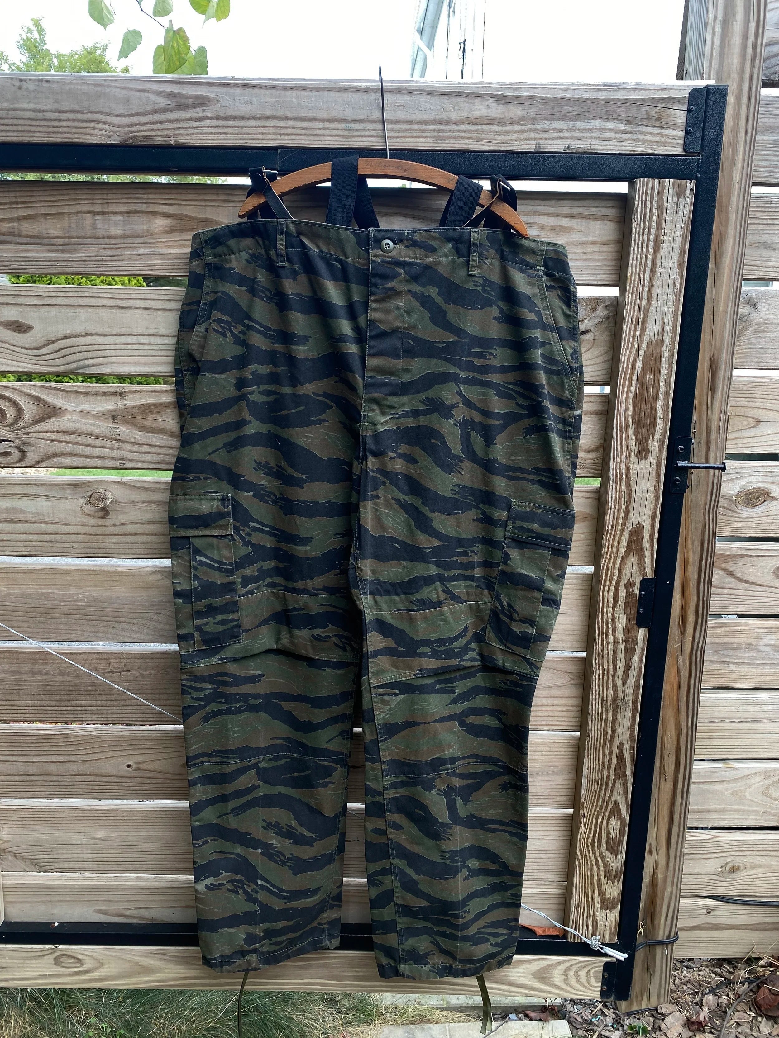 Tiger Stripe Camo Military Combat Trousers w/ Suspenders - Size XXL