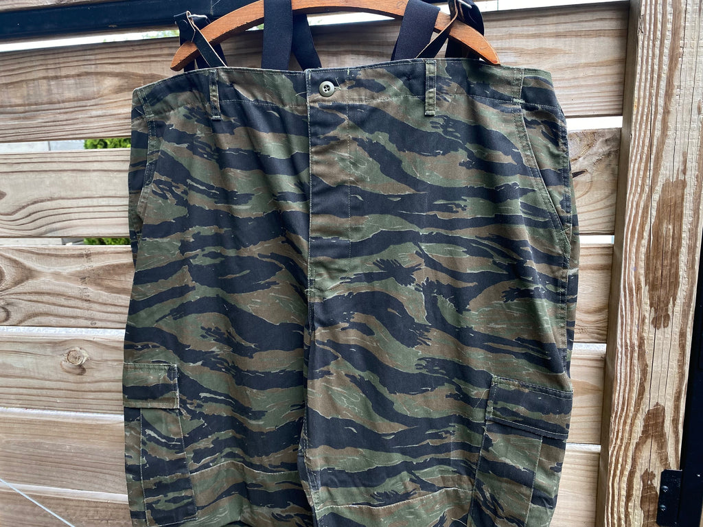 Tiger Stripe Camo Military Combat Trousers w/ Suspenders - Size XXL