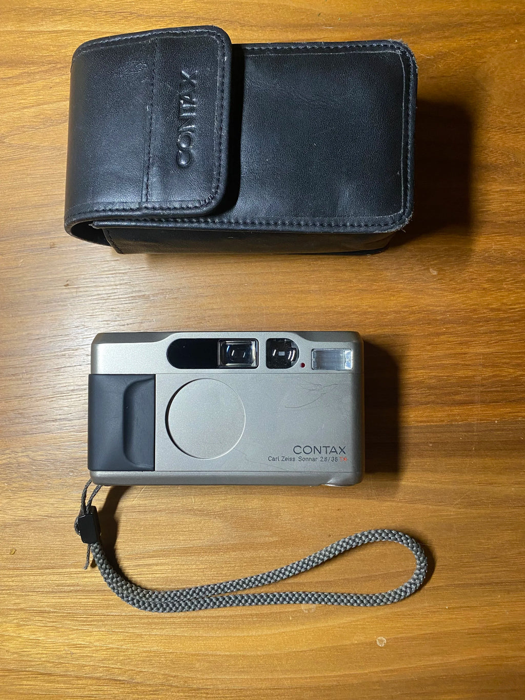 Contax T2