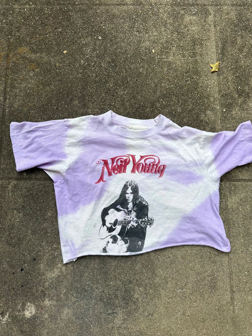 Vintage one of a kind Neil Young Parking Lot T-shirt - Size Cropped Small
