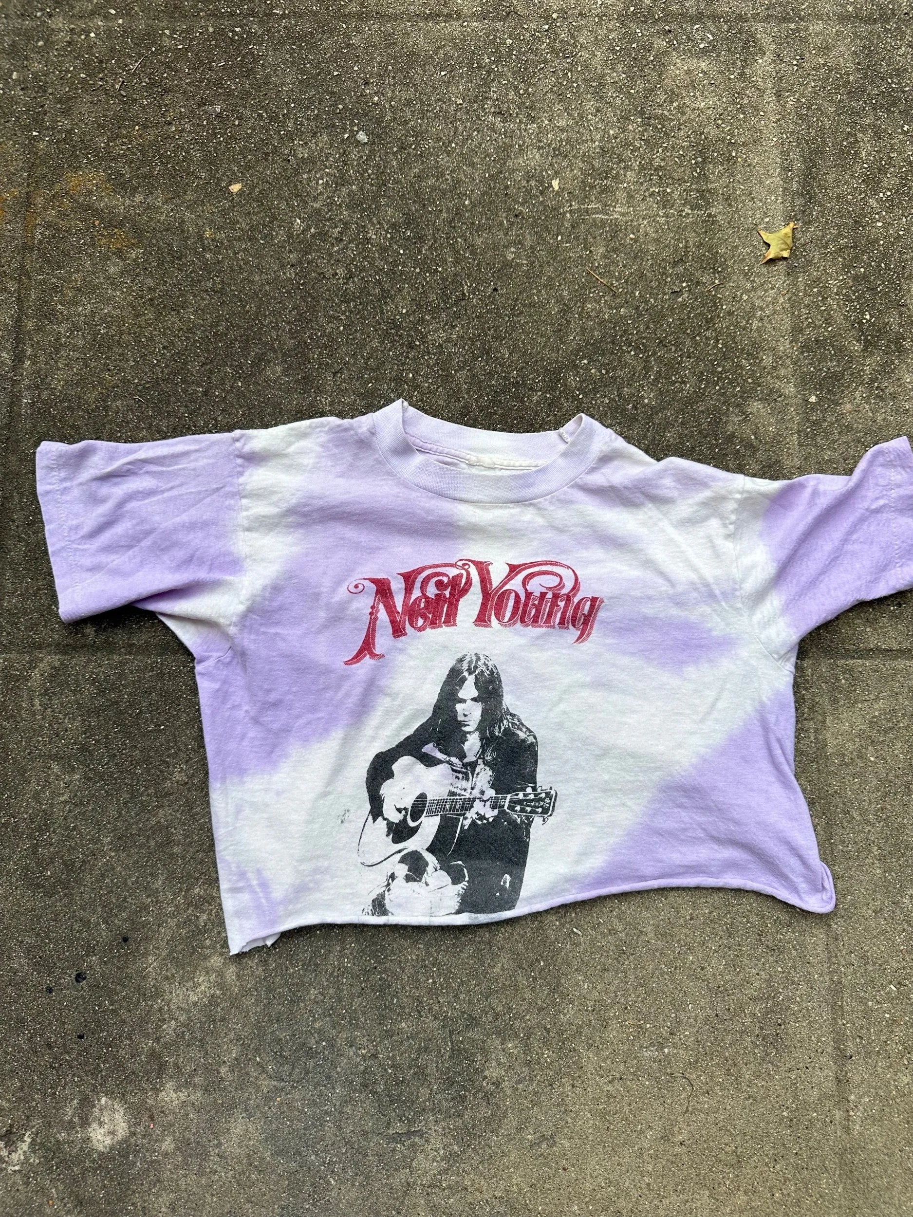 Vintage one of a kind Neil Young Parking Lot T-shirt - Size Cropped Small